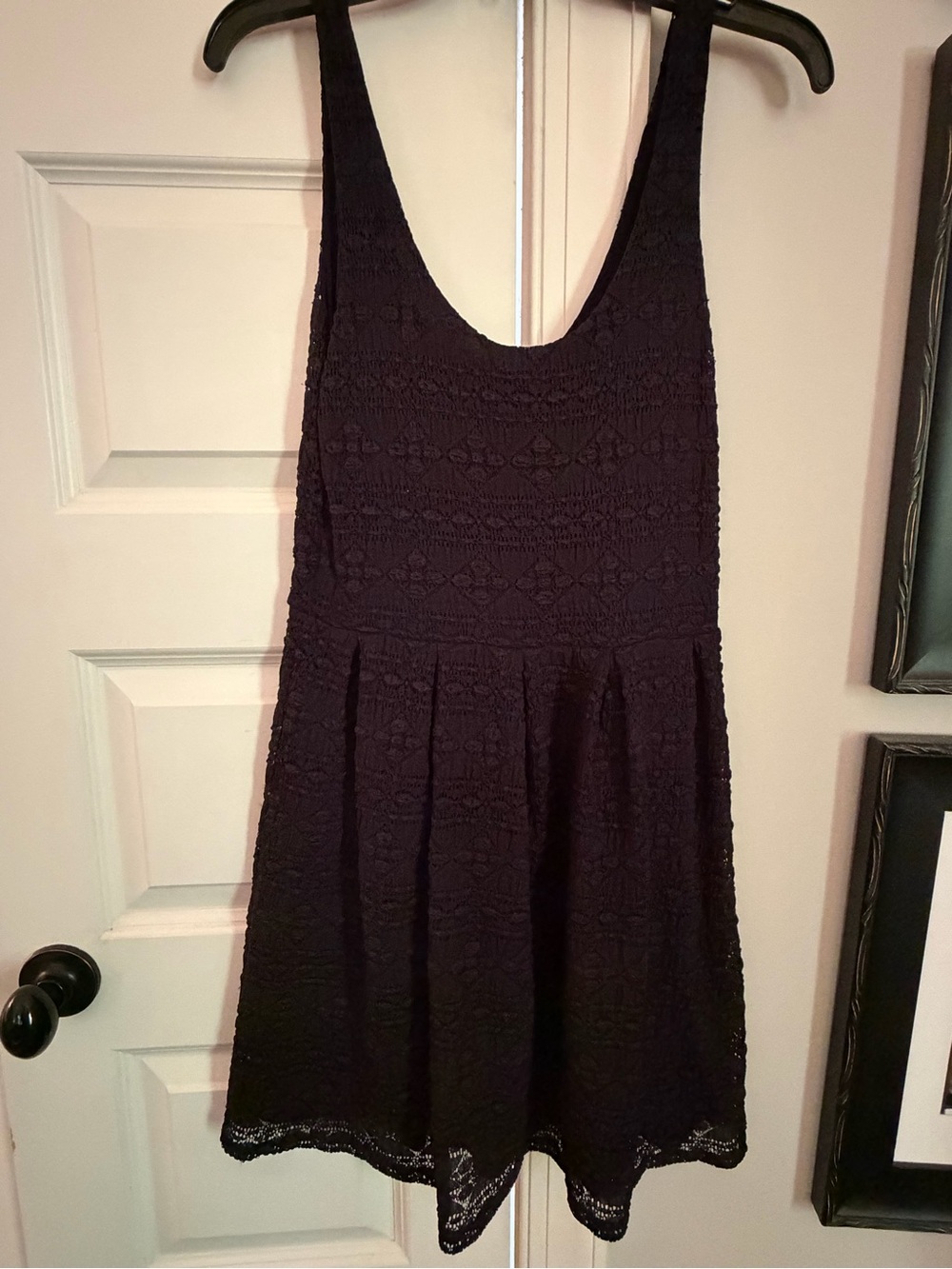 Black Textured Sleeveless Mini Dress